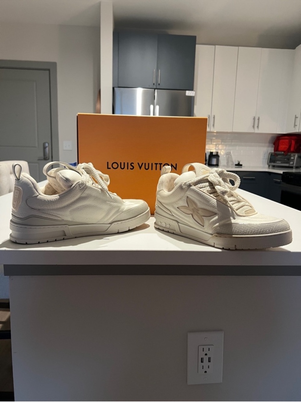Louis Vuitton Cream White Monogram Star Low-Top Sneakers